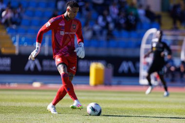 Patrick Sequeira, Liga Portekiz maçı sırasında Estadio Belediyesi Rio Maior 'da Casa Pia ve Rio Ave FC takımları arasında görüldü (Maciej Rogowski)