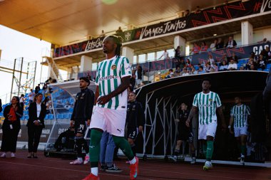 Omar Richards, Liga Portekiz maçı sırasında Estadio Belediyesi Rio Maior 'da Casa Pia ve Rio Ave FC takımları arasında görüldü (Maciej Rogowski)