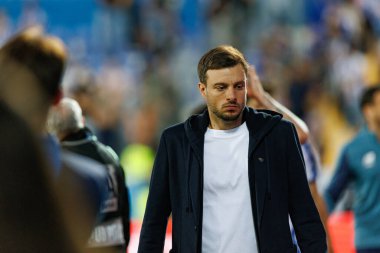 Martin Anselmi, Liga Portekiz maçı sırasında Estoril Praia ve FC Porto takımları arasında Estadio Antonio Coimbra da Mota 'da görüldü (Maciej Rogowski)