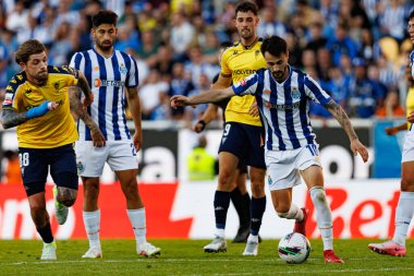 Liga Portekiz maçında Estoril Praia ve FC Porto takımları arasında Estadio Antonio Coimbra da Mota 'da görüldü (Maciej Rogowski)