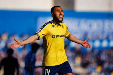 Yanis Begraoui, Liga Portekiz maçında GD Estoril Praia ve FC Porto takımları arasında Estadio Antonio Coimbra da Mota (Maciej Rogowski)