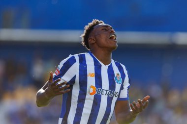 Samuel Aghehowa, Liga Portekiz maçı sırasında Estoril Praia ve FC Porto takımları arasında Estadio Antonio Coimbra da Mota 'da (Maciej Rogowski)