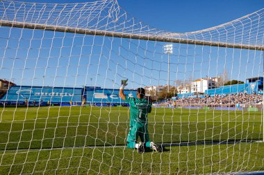 Kevin Chamorro, Liga Portekiz maçı sırasında Estoril Praia ve FC Porto takımları arasında Estadio Antonio Coimbra da Mota 'da görüldü (Maciej Rogowski)