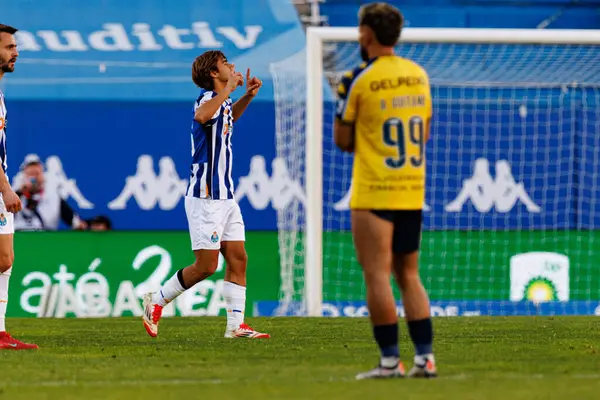 Rodrigo Mora, Liga Portekiz maçında GD Estoril Praia ve FC Porto takımları arasında Estadio Antonio Coimbra da Mota 'da (Maciej Rogowski)