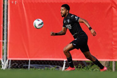 Andre Clovis, Liga Portekiz 2 maçında SL Benfica B ve Academico de Viseu FC takımları arasında görüldü.