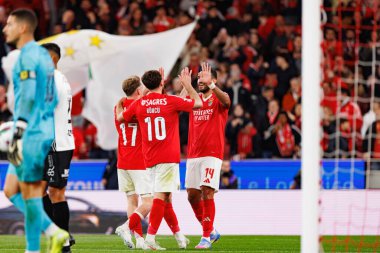 Kerem Akturkoglu, Orkun Kokcu ve Vangelis Pavlidis Liga Portekiz maçında SL Benfica ve SC Farense (Maciej Rogowski)