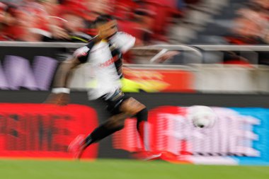 Derick Poloni, Liga Portekiz maçında SL Benfica ve SC Farense (Maciej Rogowski) takımları arasında görüldü.)