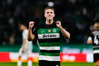 Viktor Gyokeres, Estadio Jose Alvalade 'deki (Maciej Rogowski) Sporting CP ve Rio Ave FC takımları arasındaki Taca De Portugal maçında gol attıktan sonra kutlama yaparken görüldü.)