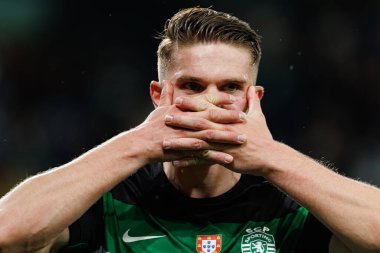 Viktor Gyokeres, Estadio Jose Alvalade 'deki (Maciej Rogowski) Sporting CP ve Rio Ave FC takımları arasındaki Taca De Portugal maçında gol attıktan sonra kutlama yaparken görüldü.)