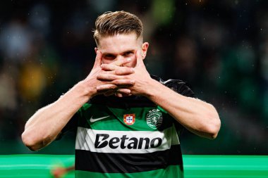 Viktor Gyokeres, Estadio Jose Alvalade 'deki (Maciej Rogowski) Sporting CP ve Rio Ave FC takımları arasındaki Taca De Portugal maçında gol attıktan sonra kutlama yaparken görüldü.)