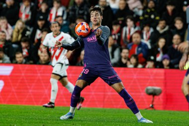 Urko Gonzalez, Rayo Vallecano ve RCD Espanyol de Barcelona (Maciej Rogowski) takımları arasında oynanan LaLiga EA SPORTS maçı sırasında görüldü)