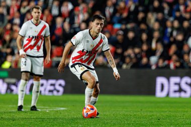 Pedro Diaz, Rayo Vallecano ve RCD Espanyol de Barcelona (Maciej Rogowski) takımları arasında oynanan LaLiga EA SPORTS maçı sırasında görüldü.)
