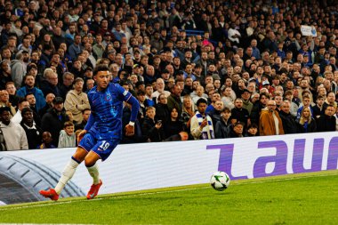 Jadon Sancho, UEFA Konferans Ligi 'nde Chelsea FC ile Legia Warszawa (Maciej Rogowski) arasındaki çeyrek final maçında görüldü.)