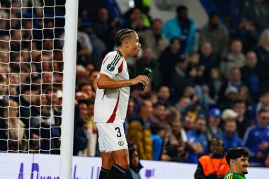 Steven Kapuadi UEFA Konferans Ligi 'nde Chelsea FC ile Legia Warszawa (Maciej Rogowski) arasındaki çeyrek final maçında görüldü.)