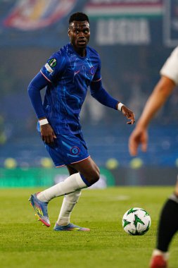 Benoit Badiashile UEFA Konferans Ligi 'nde Chelsea FC ile Legia Warszawa (Maciej Rogowski)