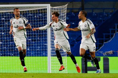 Jan Ziolkowski ve Steven Kapuadi, UEFA Konferans Ligi 'nde Chelsea FC ile Legia Warszawa (Maciej Rogowski)