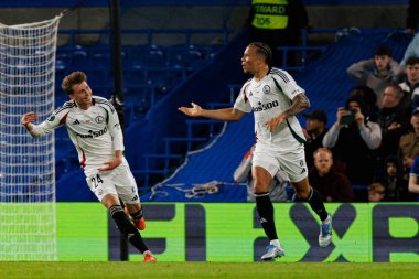Jan Ziolkowski ve Steven Kapuadi, UEFA Konferans Ligi 'nde Chelsea FC ile Legia Warszawa (Maciej Rogowski)