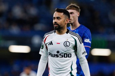 Luquinhas, UEFA Konferans Ligi 'nde Chelsea FC ile Legia Warszawa (Maciej Rogowski) arasında oynanan çeyrek final maçını izledi.)