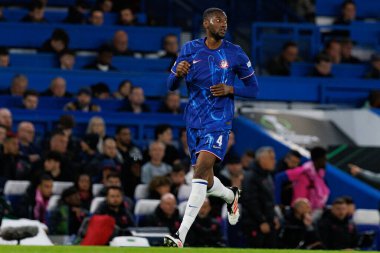 Tosin Adarabioyo, UEFA Konferans Ligi 'nde Chelsea FC ile Legia Warszawa (Maciej Rogowski) arasındaki çeyrek final maçında görüldü.)