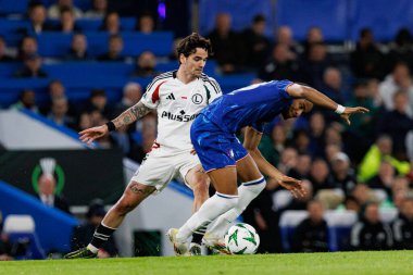 Cristopher Nkunku ve Claude Goncalf UEFA Konferans Ligi 'nde Chelsea FC ile Legia Warszawa (Maciej Rogowski)