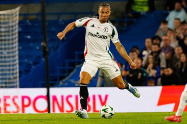 Steven Kapuadi UEFA Konferans Ligi 'nde Chelsea FC ile Legia Warszawa (Maciej Rogowski) arasındaki çeyrek final maçında görüldü.)