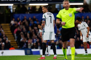 Tomas Pekhart, UEFA Konferans Ligi 'nde Chelsea FC ile Legia Warszawa (Maciej Rogowski) arasındaki çeyrek final maçında görüldü.)