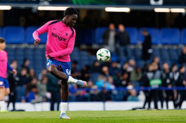 Genesis Antwi, UEFA Konferans Ligi 'nde Chelsea FC ile Legia Warszawa (Maciej Rogowski) arasında oynanan çeyrek final maçında görüldü.)