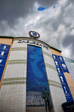 Stamford Bridge, UEFA Konferans Ligi 'nde Chelsea FC ve Legia Warszawa (Maciej Rogowski) arasındaki çeyrek final maçında görüldü.)