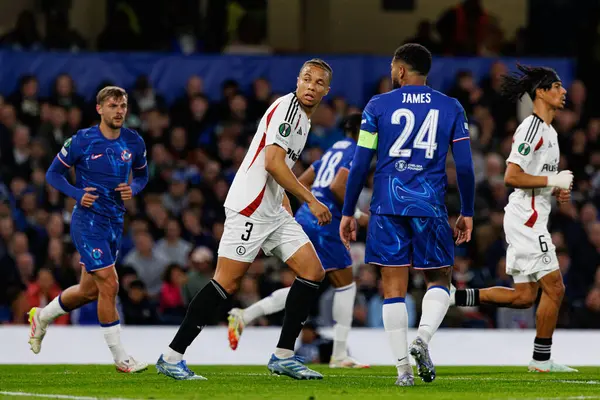 Steven Kapuadi UEFA Konferans Ligi 'nde Chelsea FC ile Legia Warszawa (Maciej Rogowski) arasındaki çeyrek final maçında görüldü.)