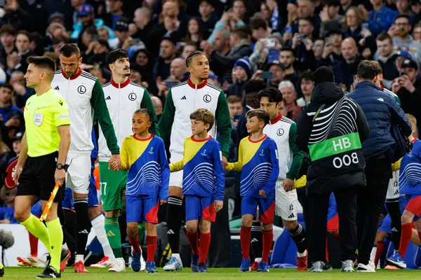 Steven Kapuadi UEFA Konferans Ligi 'nde Chelsea FC ile Legia Warszawa (Maciej Rogowski) arasındaki çeyrek final maçında görüldü.)