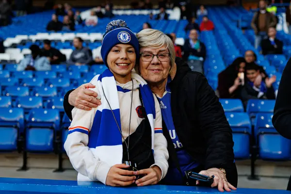 Chelsea taraftarları UEFA Konferans Ligi 'nde Chelsea FC ve Legia Warszawa (Maciej Rogowski)