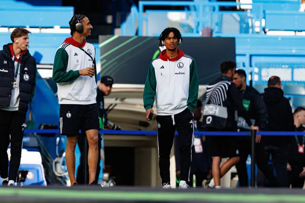 Maximillian Oyedele UEFA Konferans Ligi sırasında Chelsea FC ile Legia Warszawa (Maciej Rogowski)