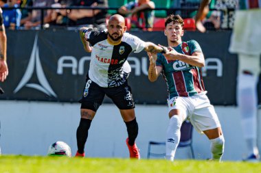 Angelo Neto ve Diogo Travassos Liga Portekiz maçı sırasında Estrela Amadora ve SC Farense takımları arasında Estadio Jose Gomes 'de (Maciej Rogowski)