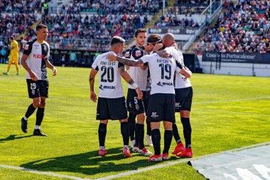 Farense oyuncuları Liga Portekiz maçında Estrela Amadora ve SC Farense takımları arasında Estadio Jose Gomes 'de (Maciej Rogowski)