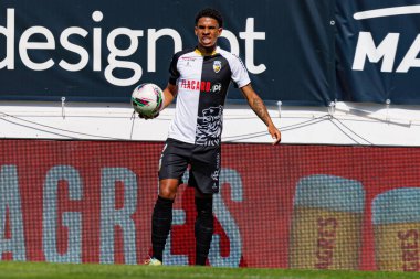 Paulo Victor, Liga Portekiz maçı sırasında Estrela Amadora ve SC Farense takımları arasında Estadio Jose Gomes 'de (Maciej Rogowski)