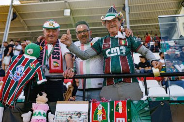 Estrela taraftarları Liga Portekiz maçında Estrela Amadora ve SC Farense takımları arasında Estadio Jose Gomes 'de (Maciej Rogowski)