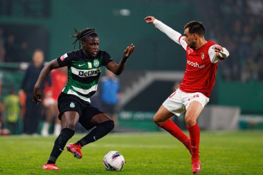 Geovany Quenda ve Ricardo Horta Liga Portekiz maçı sırasında Estadio Jose Alvalade 'de (Maciej Rogowski)