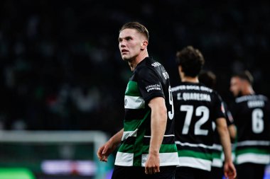 Viktor Gyokeres, Estadio Jose Alvalade 'deki (Maciej Rogowski) Sporting CP ve SC Braga takımları arasında oynanan Liga Portekiz maçında gol attıktan sonra kutlama yaparken görüldü.)