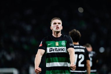 Viktor Gyokeres, Estadio Jose Alvalade 'deki (Maciej Rogowski) Sporting CP ve SC Braga takımları arasında oynanan Liga Portekiz maçında gol attıktan sonra kutlama yaparken görüldü.)