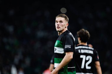 Viktor Gyokeres, Estadio Jose Alvalade 'deki (Maciej Rogowski) Sporting CP ve SC Braga takımları arasında oynanan Liga Portekiz maçında gol attıktan sonra kutlama yaparken görüldü.)