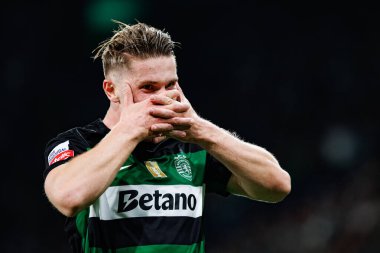 Viktor Gyokeres, Estadio Jose Alvalade 'deki (Maciej Rogowski) Sporting CP ve SC Braga takımları arasında oynanan Liga Portekiz maçında gol attıktan sonra kutlama yaparken görüldü.)