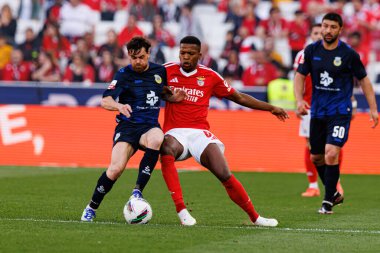 Liga Portekiz maçında SL Benfica ve FC Arouca (Maciej Rogowski) takımları arasında Alfonso Trezza ve Florentino Luis görüldü.)