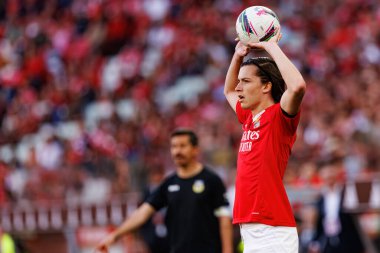 Alvaro Carreras, Liga Portekiz maçında SL Benfica ve FC Arouca (Maciej Rogowski) takımları arasında görüldü.)