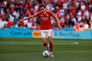 Alvaro Carreras, Liga Portekiz maçında SL Benfica ve FC Arouca (Maciej Rogowski) takımları arasında görüldü.)