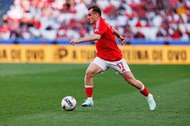 Kerem Akturkoglu Liga Portekiz maçı sırasında SL Benfica ve FC Arouca (Maciej Rogowski) takımları arasında görüldü.)