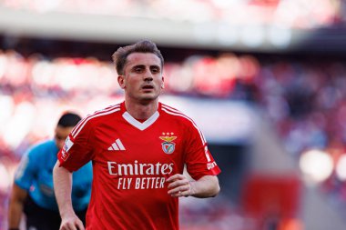 Kerem Akturkoglu Liga Portekiz maçı sırasında SL Benfica ve FC Arouca (Maciej Rogowski) takımları arasında görüldü.)