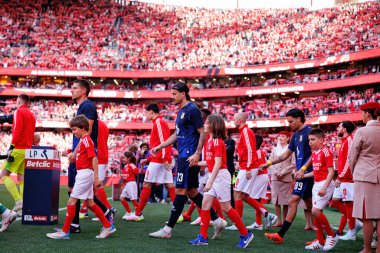 Jose Fontan, Boris Popoviç ve Pedro Santos, Liga Portekiz maçında SL Benfica ve FC Arouca (Maciej Rogowski) takımları arasında görüldü.)