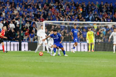 Omar Alderete, Estadio Coliseum 'daki Getafe CF ve Real Madrid CF takımları arasında LaLiga EA SPORTS maçı sırasında görüldü (Maciej Rogowski)