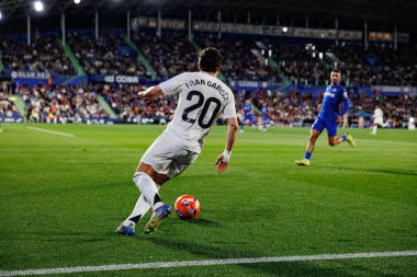 Fran Garcia, LaLiga EA SPORTS maçı sırasında Estadio Coliseum 'da Getafe CF ve Real Madrid CF takımları arasında görüldü (Maciej Rogowski)