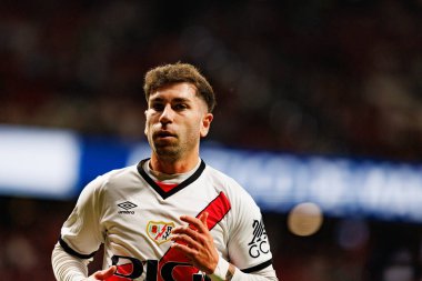 Adrian Embarba LaLiga EA SPORTS maçı sırasında Estadio Civitas Metropolitano 'da Atletico de Madrid ve Rayo Vallecano takımları arasında görüldü (Maciej Rogowski)
